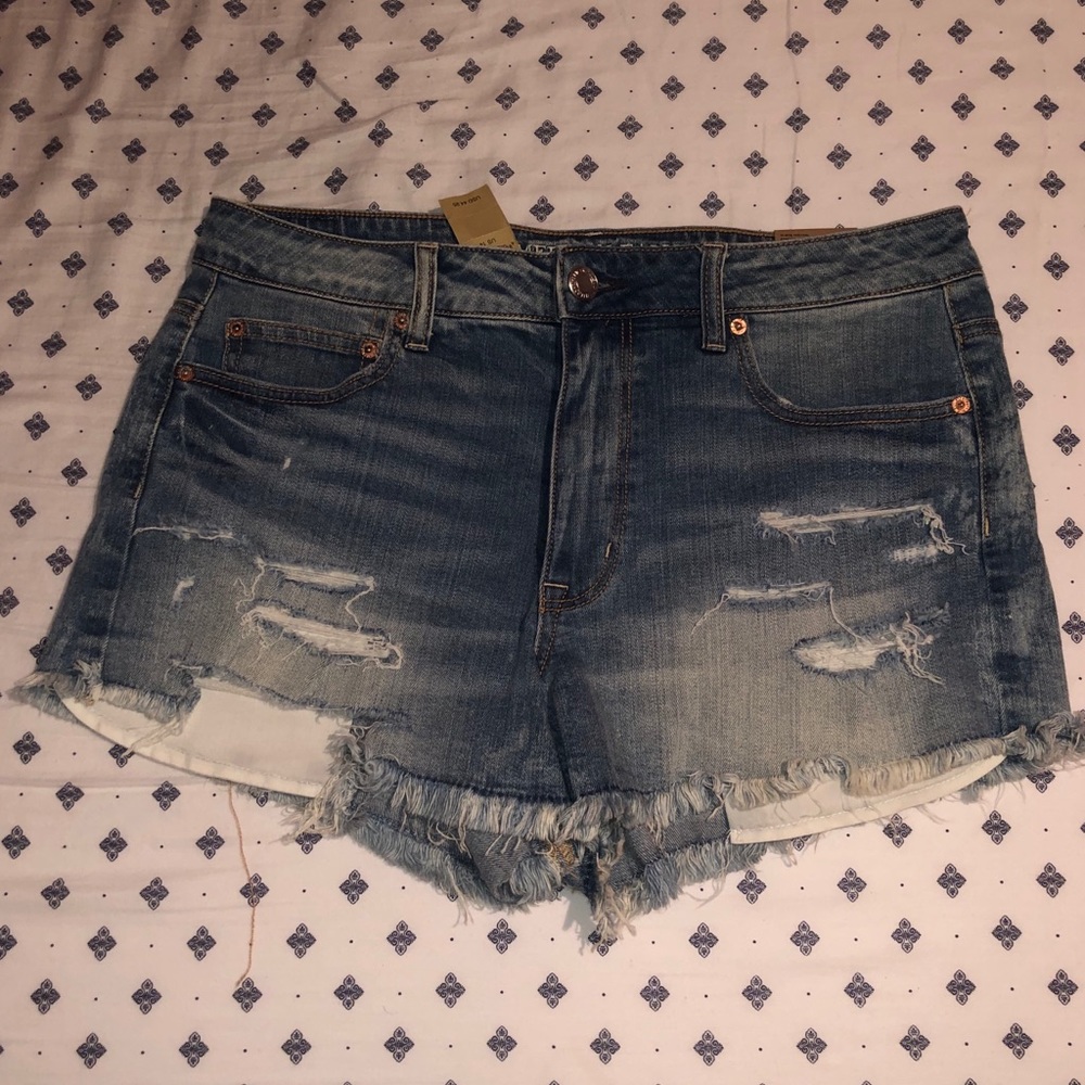 High waisted stretchy jean shorts